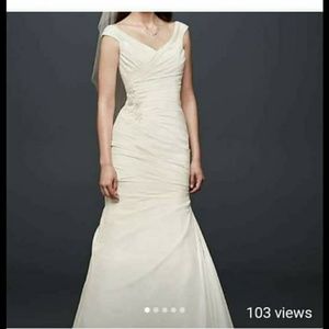 Davids Bridal Wedding Dress